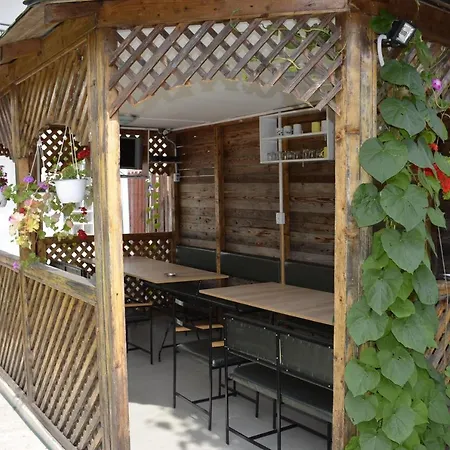 B&B Pensiunea Calutul De Mare 코스티네스티