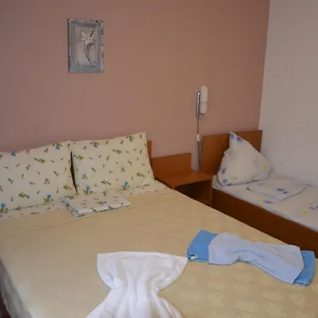 Pensiunea Calutul De Mare Costinesti